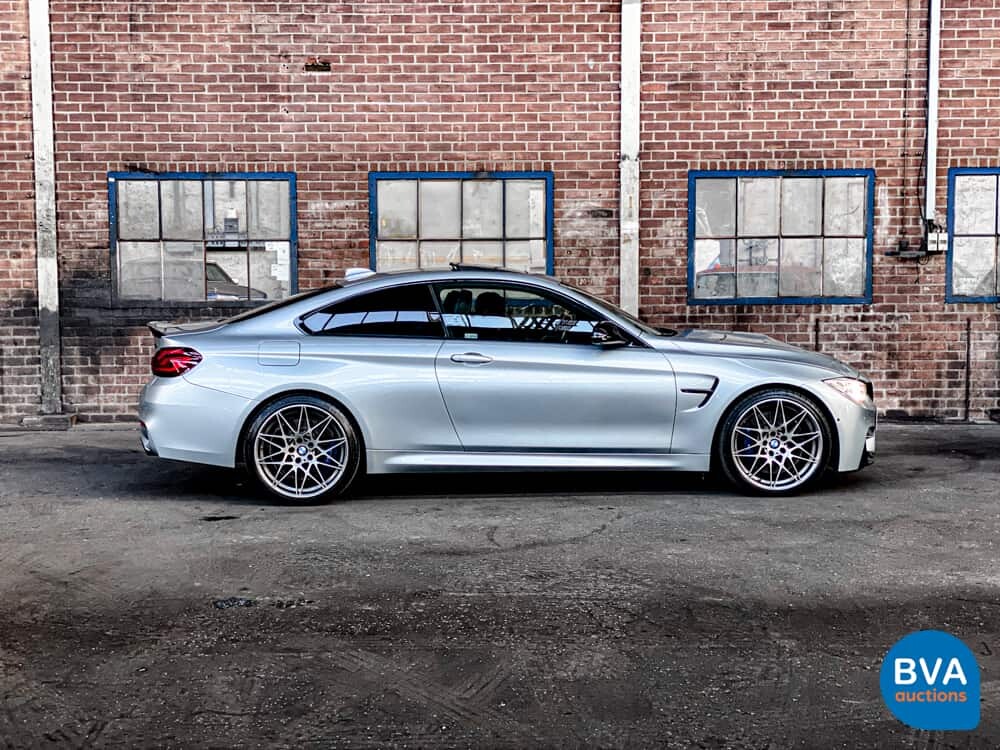 BMW M4 Coupé M-Sport 431 PS 4-Serie 2016.