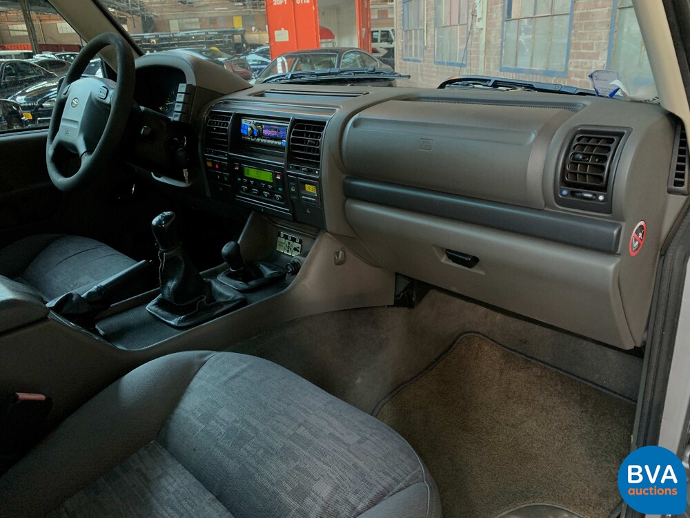 Land Rover Discovery TD5 2.5 137 PS 2001, K-077-NG.