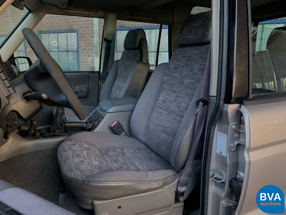 Land Rover Discovery TD5 2.5 137 PS 2001, K-077-NG.
