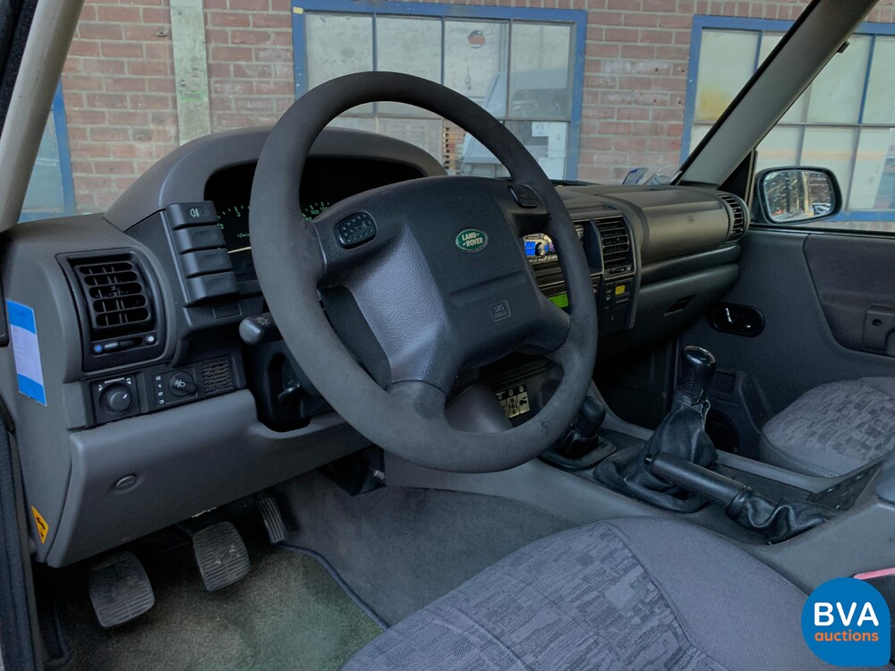 Land Rover Discovery TD5 2.5 137 PS 2001, K-077-NG.