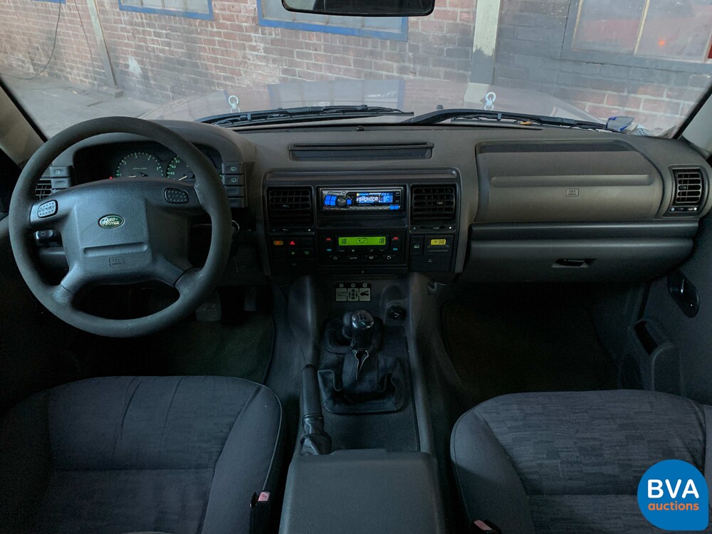 Land Rover Discovery TD5 2.5 137 PS 2001, K-077-NG.