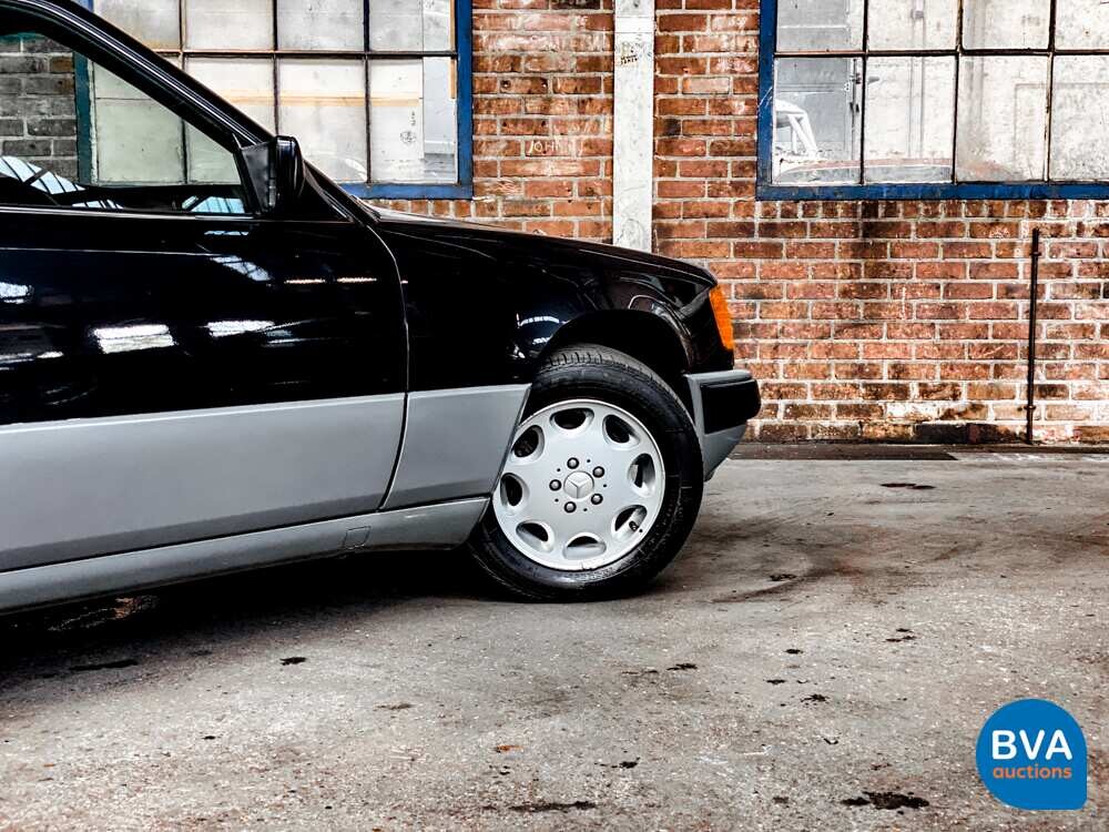 Mercedes-Benz 230 CE 136 PS 1988 -Org. NL-,TH-03-YS.