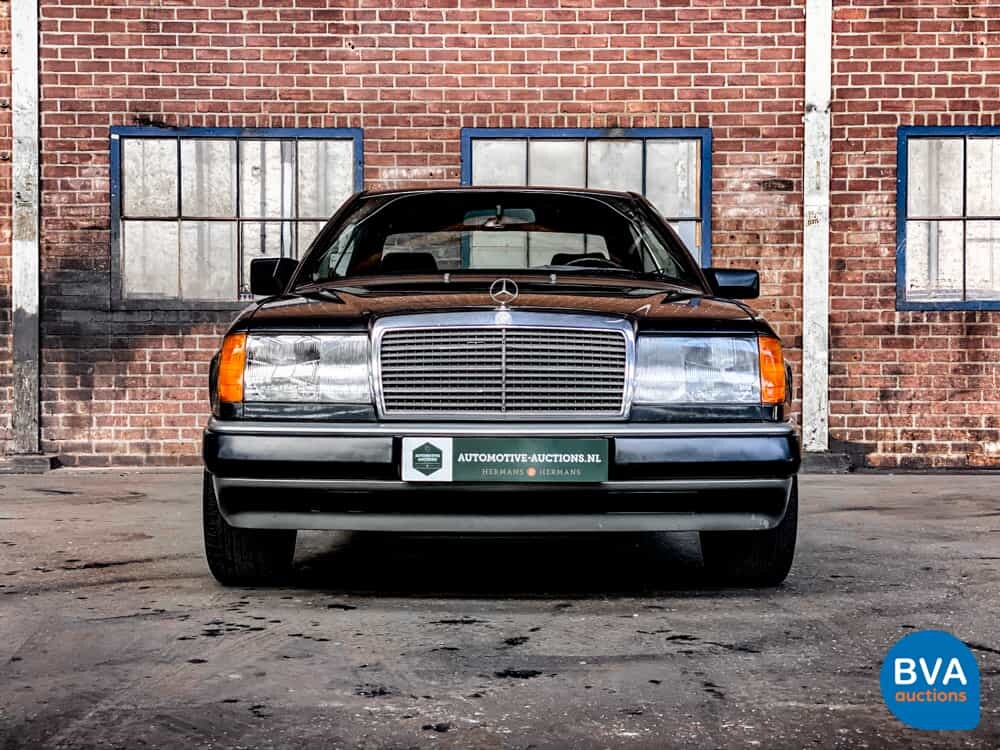 Mercedes-Benz 230 CE 136 PS 1988 -Org. NL-,TH-03-YS.