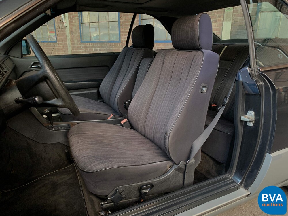 Mercedes-Benz 230 CE 136 PS 1988 -Org. NL-,TH-03-YS.