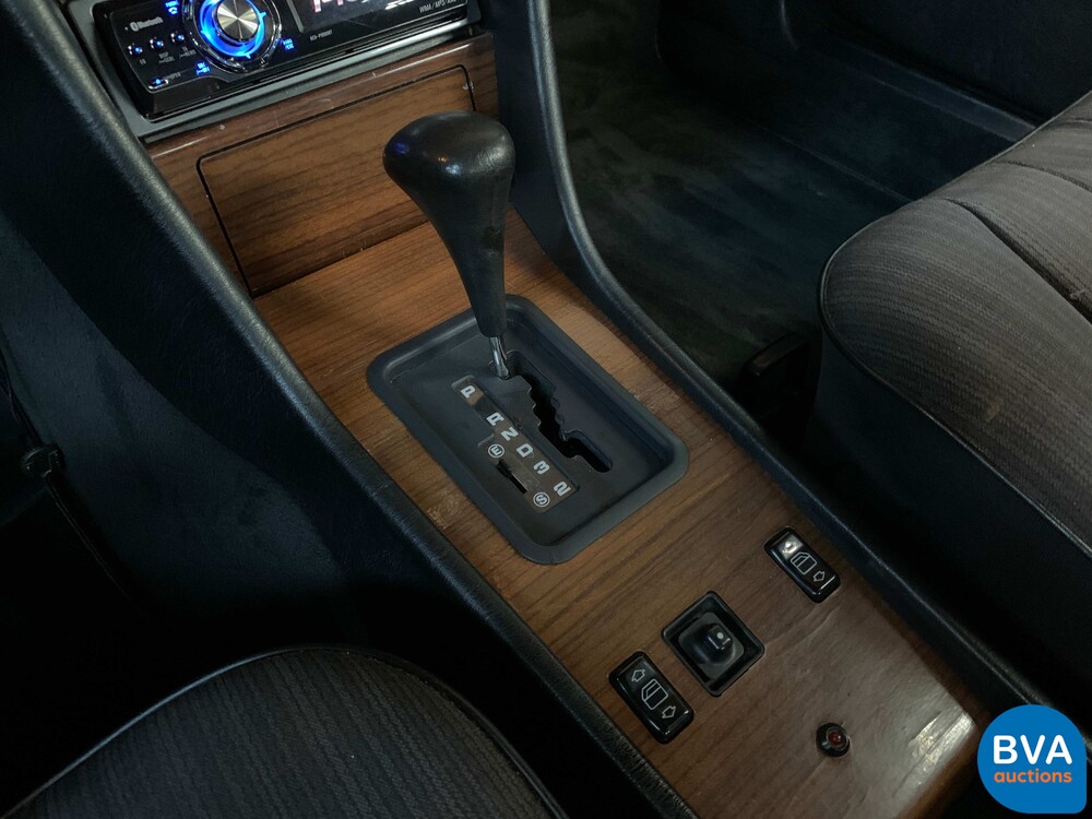 Mercedes-Benz 230 CE 136 PS 1988 -Org. NL-,TH-03-YS.