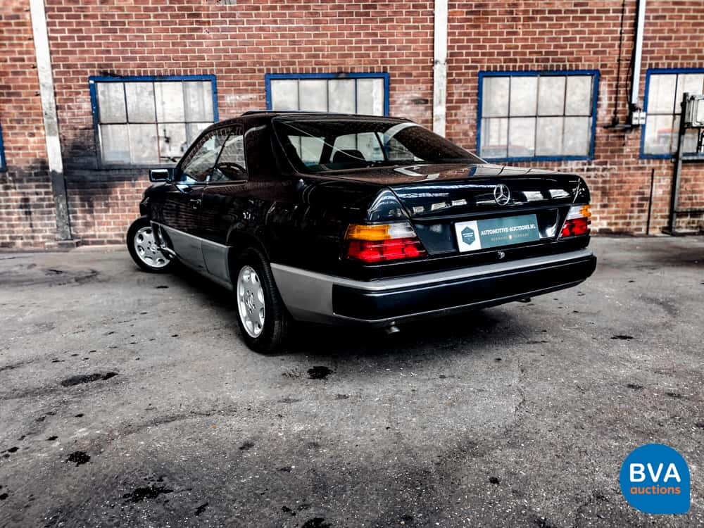 Mercedes-Benz 230 CE 136 PS 1988 -Org. NL-,TH-03-YS.