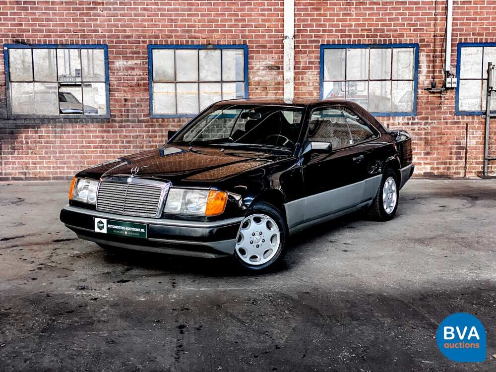 Mercedes-Benz 230 CE 136 PS 1988 -Org. NL-,TH-03-YS.