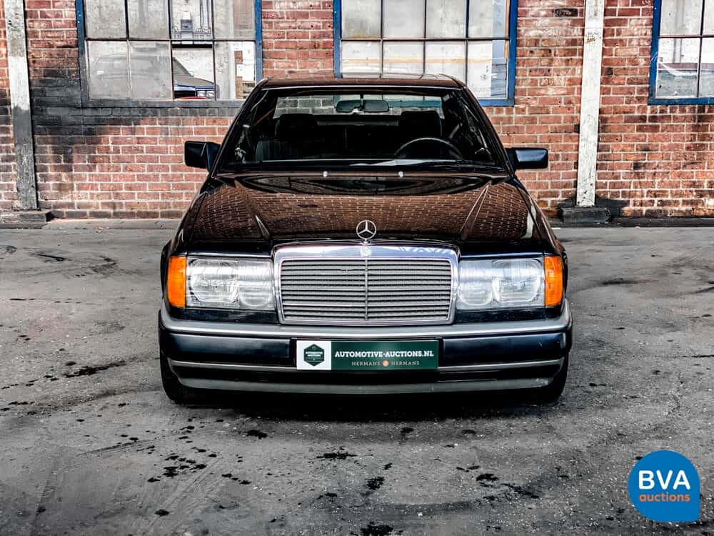 Mercedes-Benz 230 CE 136 PS 1988 -Org. NL-,TH-03-YS.