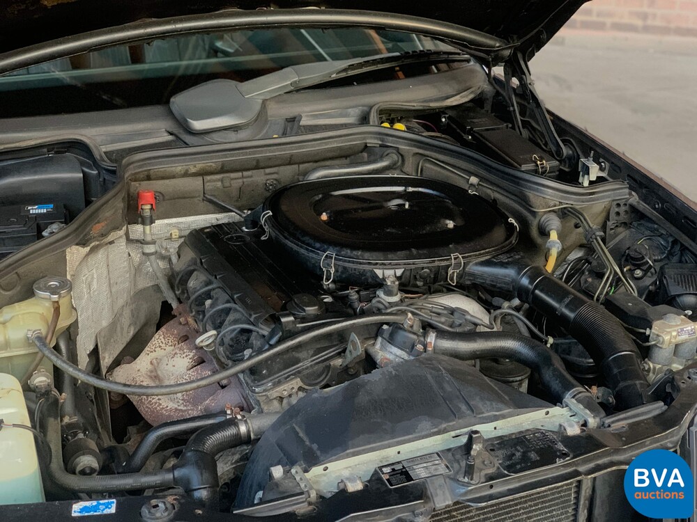 Mercedes-Benz 230 CE 136 PS 1988 -Org. NL-,TH-03-YS.