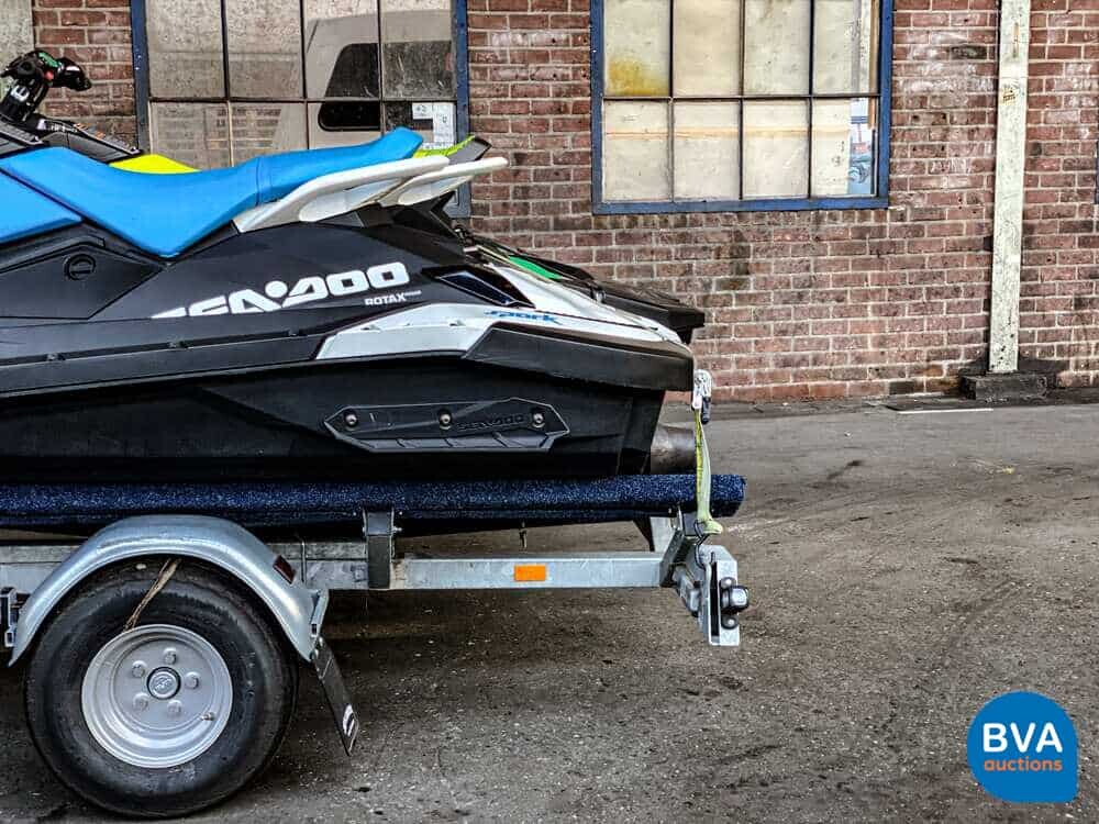Seadoo Spark 2 bis 90 PS Wassermotorrad Sea-Doo 2019 Jetski.