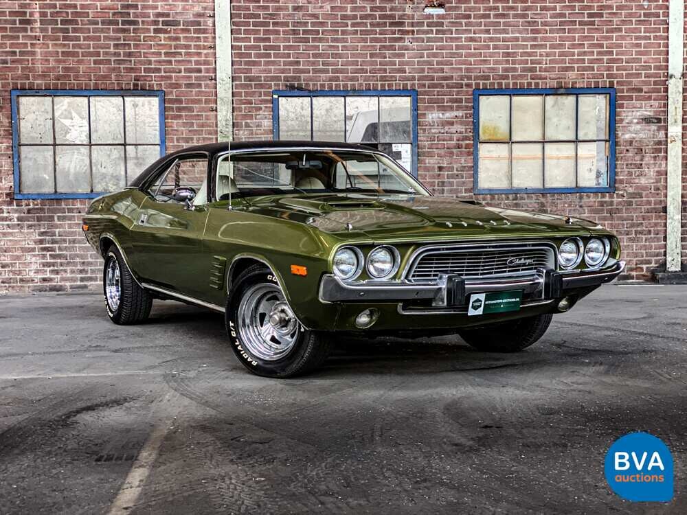 Dodge-Herausforderer 1974 5.2L V8.
