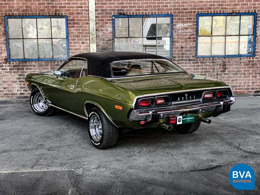 Dodge-Herausforderer 1974 5.2L V8.