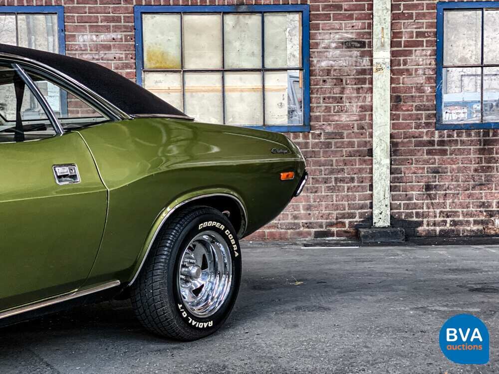 Dodge-Herausforderer 1974 5.2L V8.