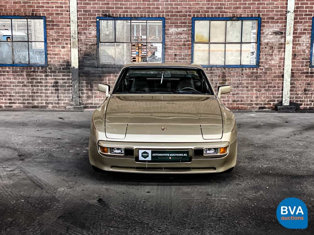 Porsche 944 2.5 Coupe 160 PS 1983, JY-49-XL.
