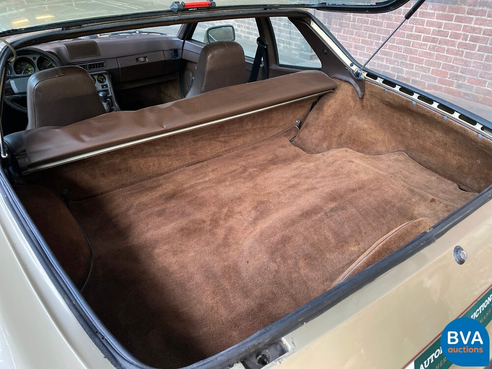 Porsche 944 2.5 Coupe 160 PS 1983, JY-49-XL.