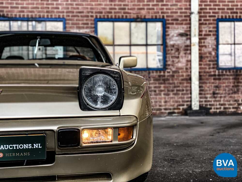 Porsche 944 2.5 Coupe 160 PS 1983, JY-49-XL.