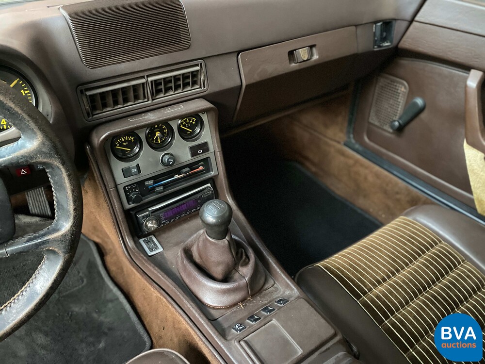 Porsche 944 2.5 Coupe 160 PS 1983, JY-49-XL.