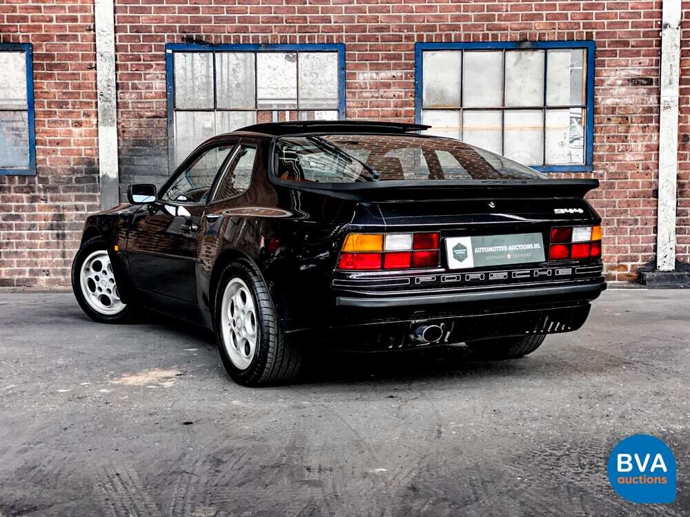 Porsche 944 2.5 Coupe 160PS 1987 -Org. NL-, SP-57-RH.