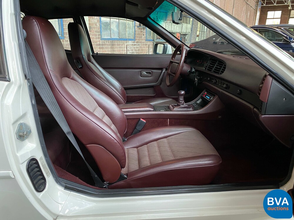 Porsche 944 2.5 Coupe 160PS 1989 -Org. NL-, XD-82-GY.