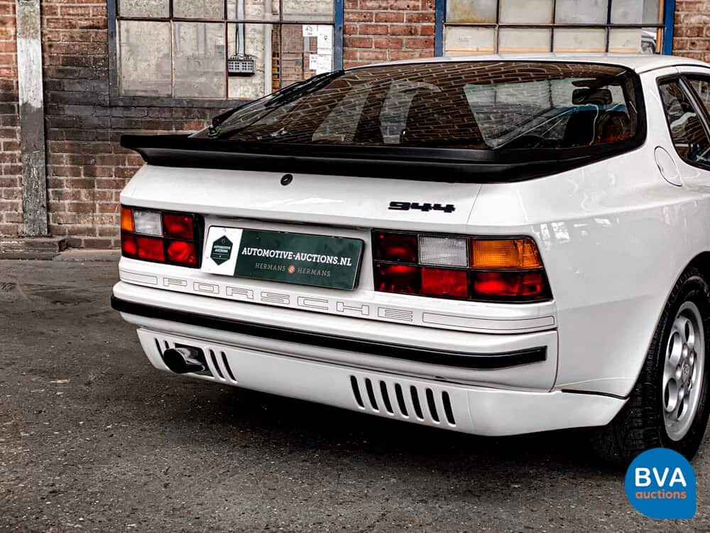 Porsche 944 2.5 Coupe 160PS 1989 -Org. NL-, XD-82-GY.