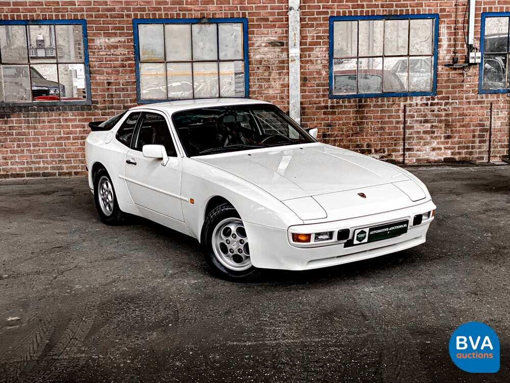Porsche 944 2.5 Coupe 160PS 1989 -Org. NL-, XD-82-GY.