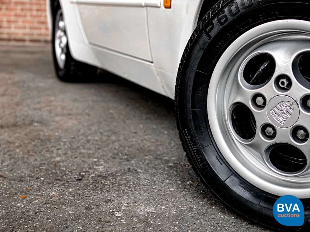 Porsche 944 2.5 Coupe 160PS 1989 -Org. NL-, XD-82-GY.