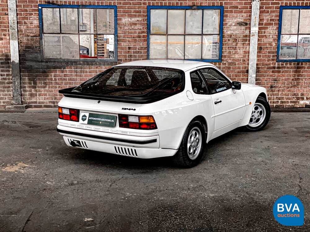 Porsche 944 2.5 Coupe 160PS 1989 -Org. NL-, XD-82-GY.