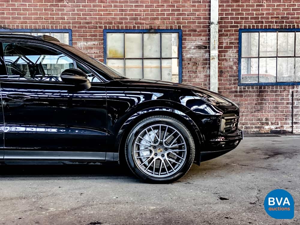 Porsche Cayenne S SportChrono 2.9 V6 441 PS 2018 Org.-Nr. NL-NW-MODELL, RT-808-G.