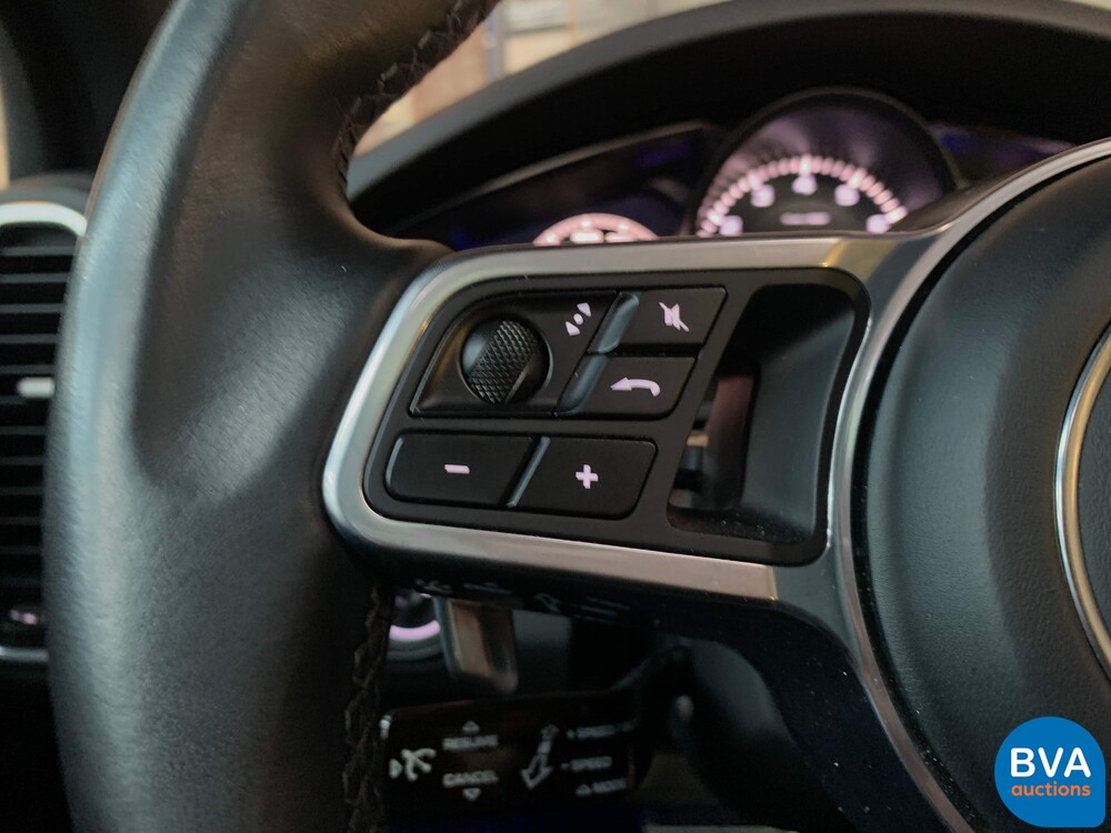 Porsche Cayenne S SportChrono 2.9 V6 441 PS 2018 Org.-Nr. NL-NW-MODELL, RT-808-G.