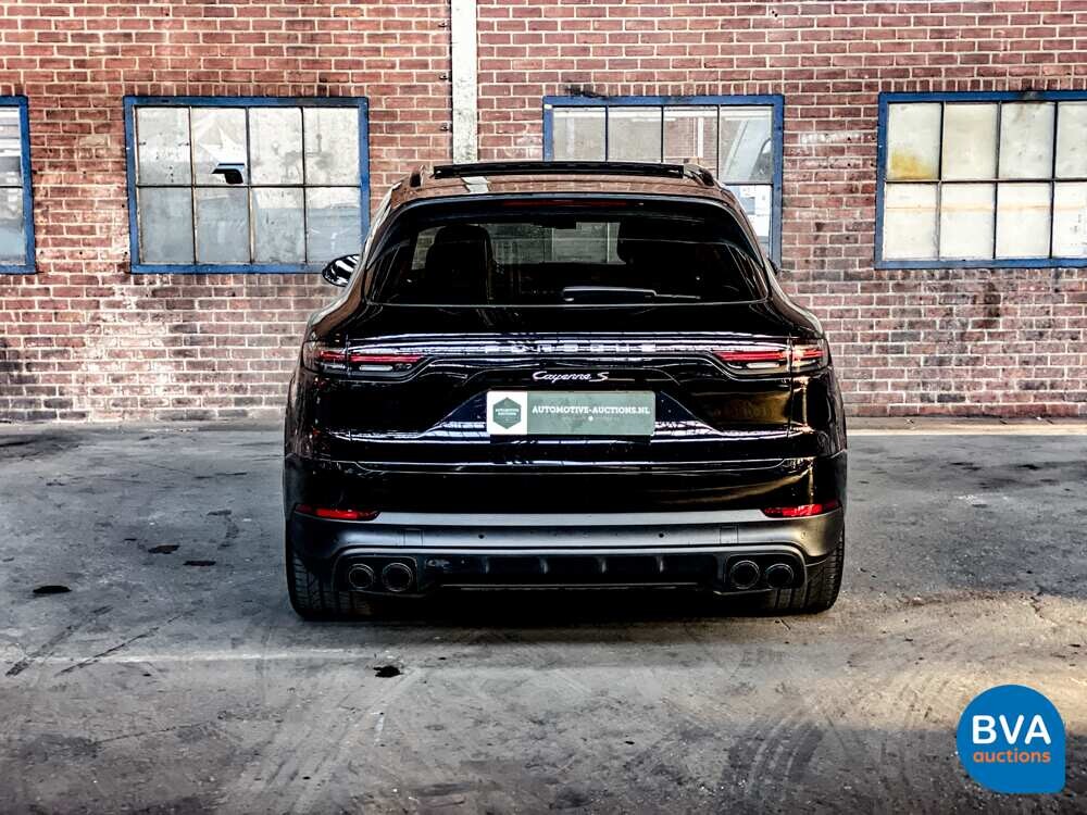 Porsche Cayenne S SportChrono 2.9 V6 441 PS 2018 Org.-Nr. NL-NW-MODELL, RT-808-G.