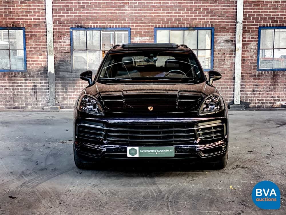 Porsche Cayenne S SportChrono 2.9 V6 441 PS 2018 Org.-Nr. NL-NW-MODELL, RT-808-G.