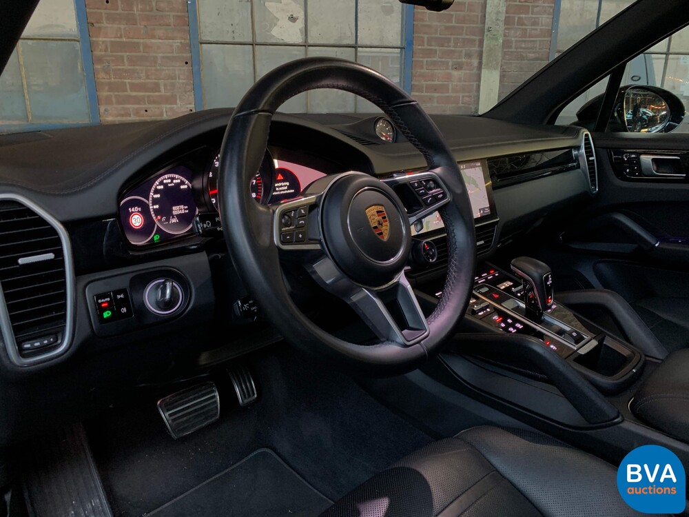Porsche Cayenne S SportChrono 2.9 V6 441 PS 2018 Org.-Nr. NL-NW-MODELL, RT-808-G.