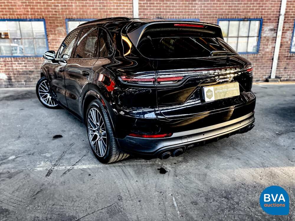 Porsche Cayenne S SportChrono 2.9 V6 441 PS 2018 Org.-Nr. NL-NW-MODELL, RT-808-G.