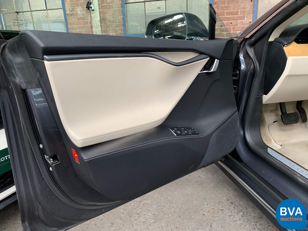 Tesla Model S 75D Base 333 PS 2018 -Org NL- FACELIFT, TV-716-L.