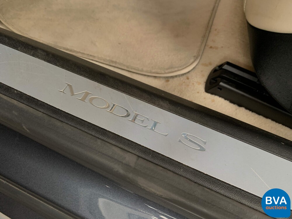 Tesla Model S 75D Base 333 PS 2018 -Org NL- FACELIFT, TV-716-L.