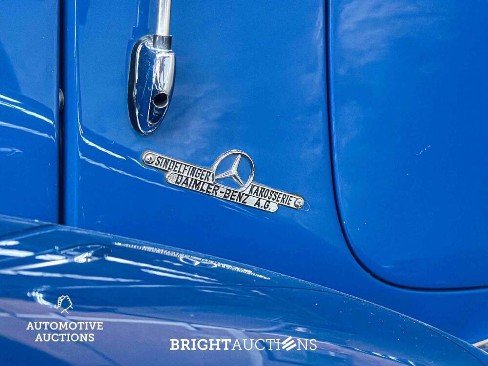 Mercedes-Benz 220 A Cabriolet W187 1951, DR-27-11