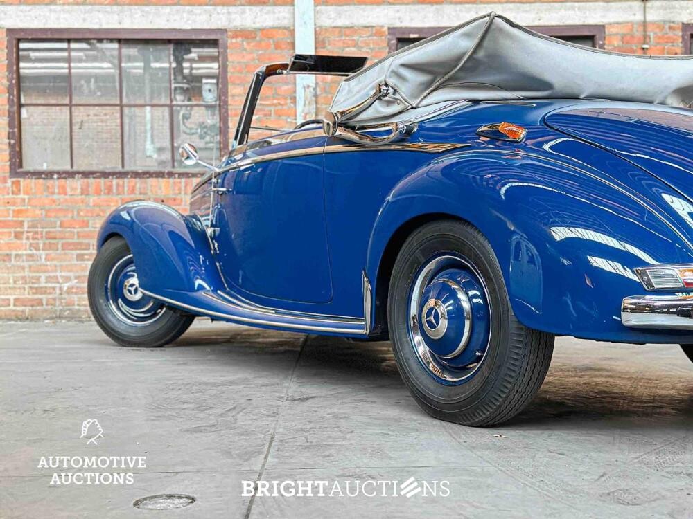 Mercedes-Benz 220 A Cabriolet W187 1951, DR-27-11
