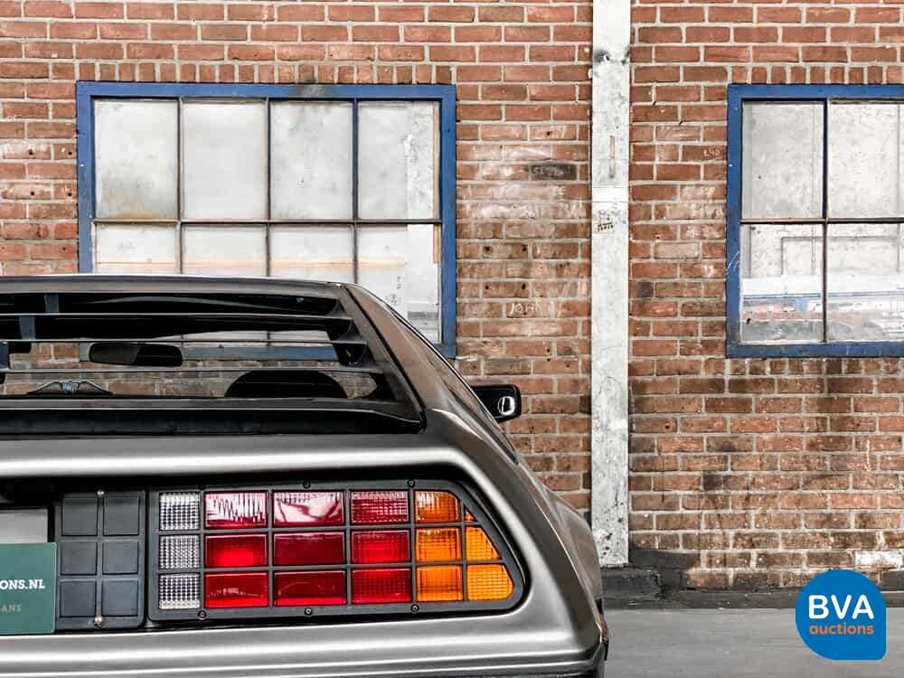 DeLorean DMC-12 1981