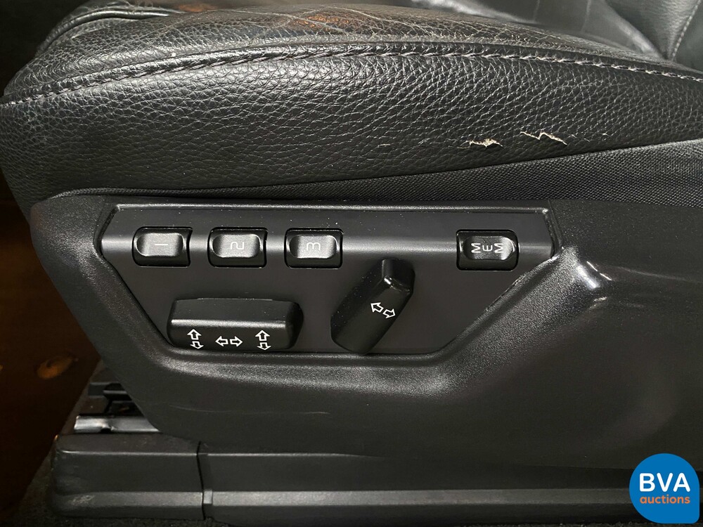 Volvo XC90 2.4 D5 Limited Edition 7-persoons 200pk 2011 -Org NL-, 46-SJJ-8