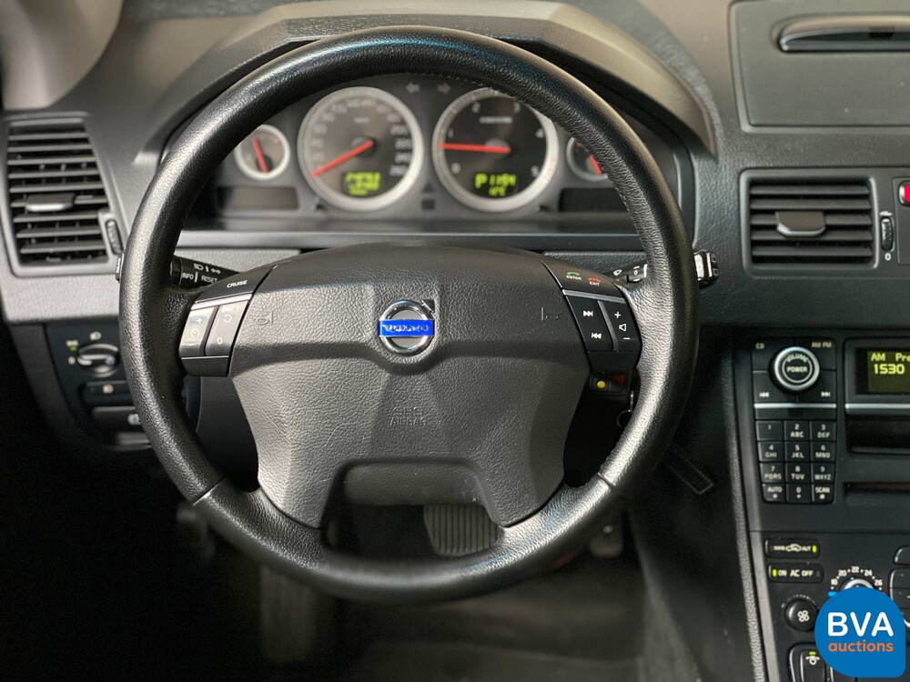 Volvo XC90 2.4 D5 Limited Edition 7-persoons 200pk 2011 -Org NL-, 46-SJJ-8