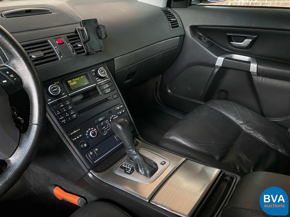 Volvo XC90 2.4 D5 Limited Edition 7-persoons 200pk 2011 -Org NL-, 46-SJJ-8