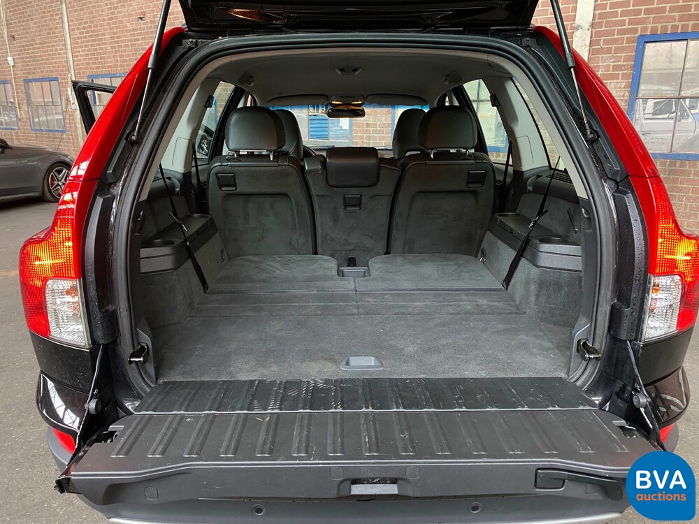 Volvo XC90 2.4 D5 Limited Edition 7-persoons 200pk 2011 -Org NL-, 46-SJJ-8