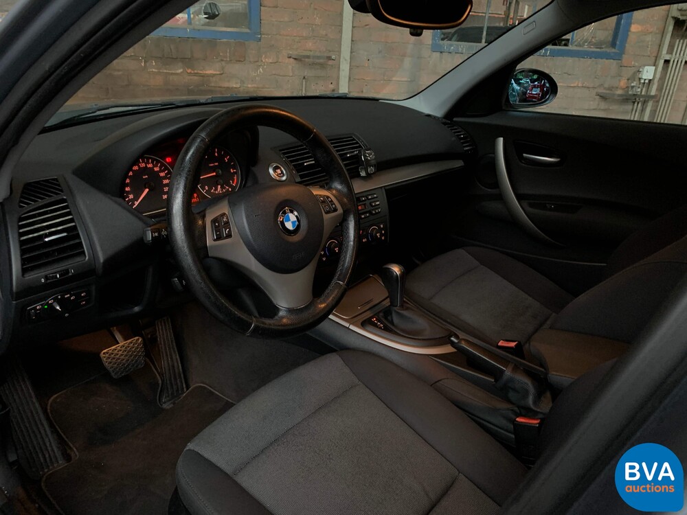 BMW 118i High Executive 1er 129pk 2006 -Original NL-, 47-SZ-VS.
