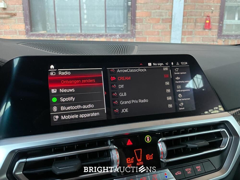 BMW M4 CSL Coupé G82 551pk -CARBON- 2022 4-serie (Origineel-NL), R-951-RB