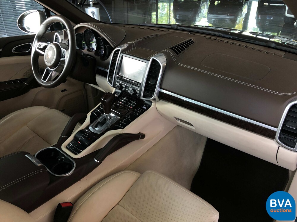 Porsche Cayenne 3.0 S E-Hybrid 462pk Plug-In Hybrid 2015 -Original NL-, GK-506-R.