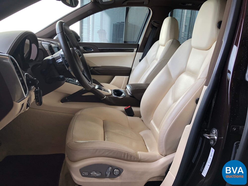 Porsche Cayenne 3.0 S E-Hybrid 462pk Plug-In Hybrid 2015 -Original NL-, GK-506-R.