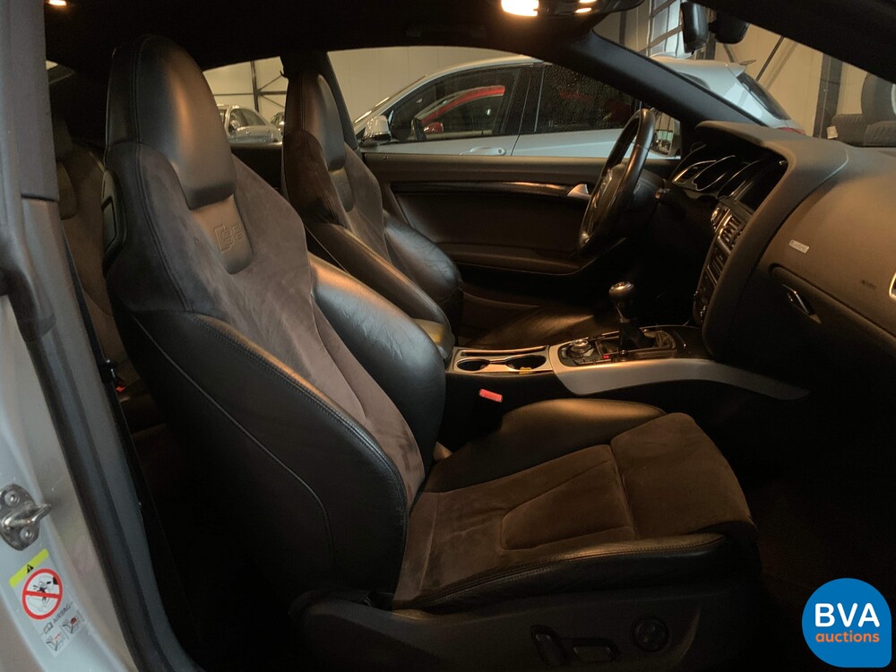 Audi S5 Coupé 4.2 FSI V8 Quattro 354pk 2007 Handgeschakeld, SZ-066-P