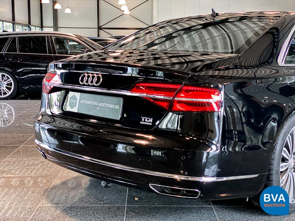 Audi A8 3.0 TDI Quattro 262pk 2017 -Org NL- FACELIFT, NV-472-X