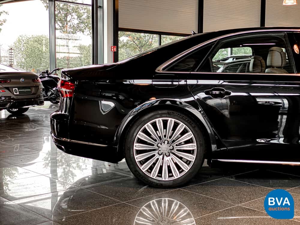 Audi A8 3.0 TDI Quattro 262pk 2017 -Org NL- FACELIFT, NV-472-X