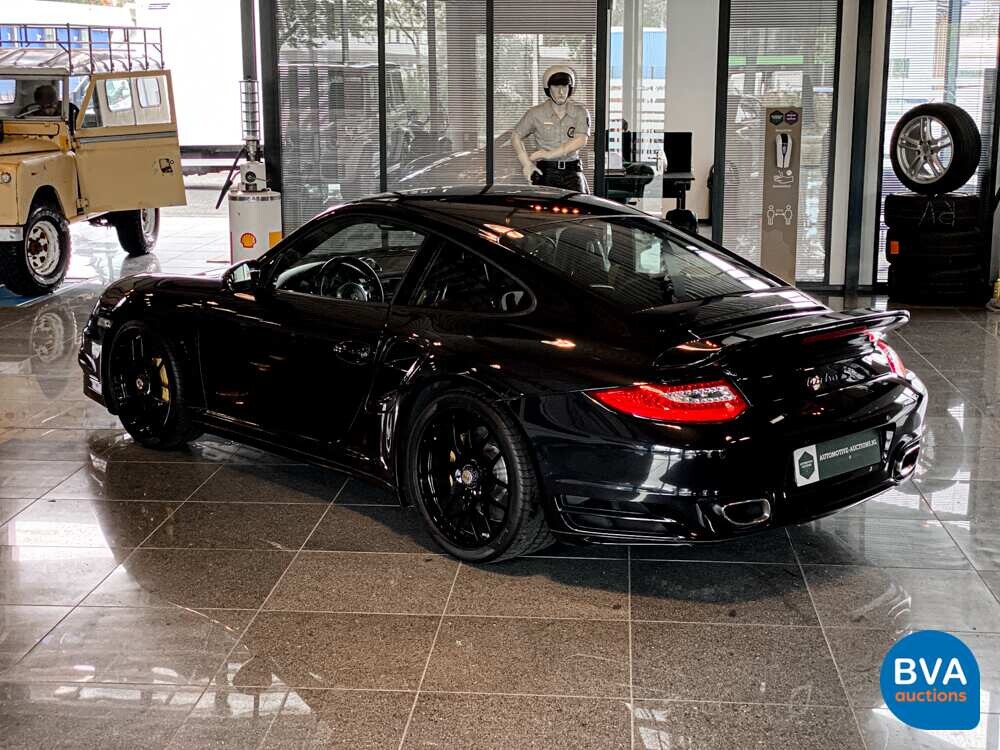 Porsche 9113.8 Turbo S Sportchrono 530 PS 2010, SN-842-Z.